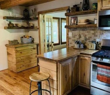 Albrightsville House | Blue Owl Lodge- a uniquely crafted wooden lodge. Breathtaking.