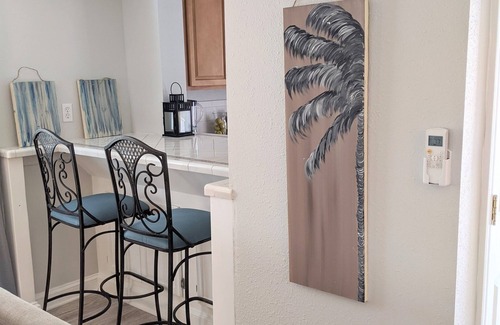 Mississippi City House | *Blue Palm Townhome* w/Gulf view/Walk to beach/seafood