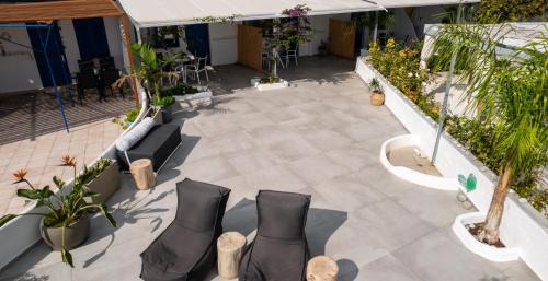Achlia House | Blue Paradise