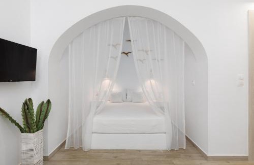 Achlia House | Blue Paradise