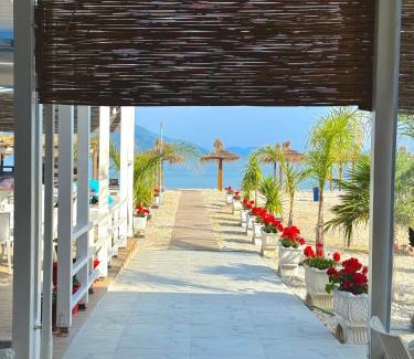 Orikum Hotel | Blue Paradise Hotel