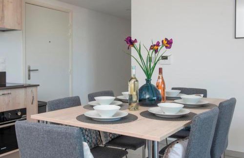 Saint Antoine Apartment | Blue Pearl A008