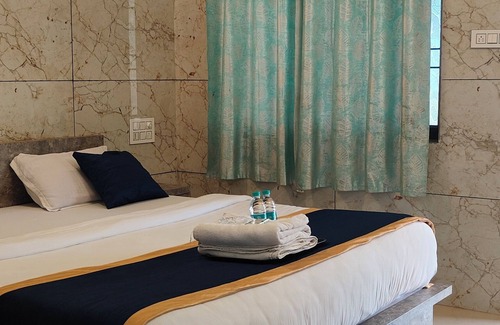 Murudeshwara Hotel | Blue Pearl Beach Guest House