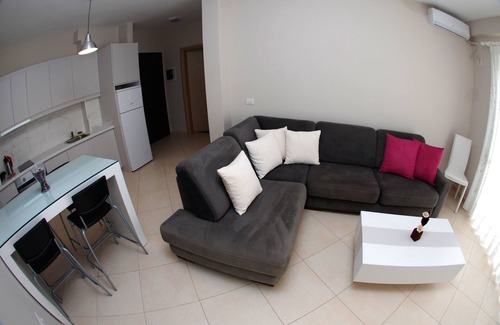 Kodrra Apartment | Blue Residence