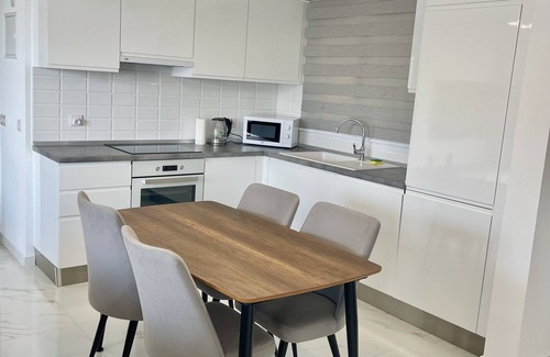 Bafra Apartment | Blue Retreat Suite by the Sea