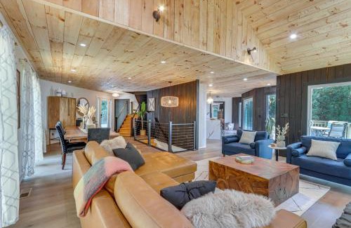 Morganton House | Blue Ridge Lake Home with Hot Tub in Morganton!