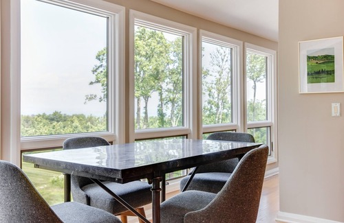 Paris House | Blue Ridge MTN Top Estate Retreat w/97 Acres