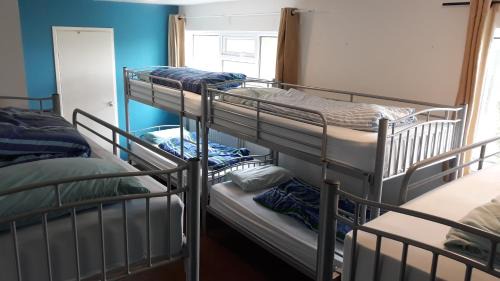 Newquay City Centre Hostel | Blue Room Hostel Newquay