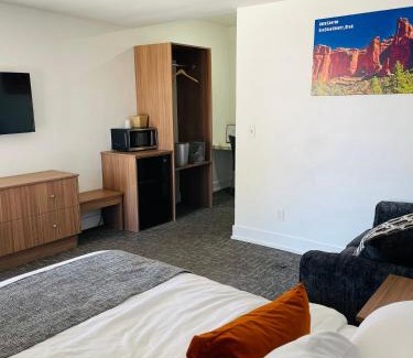 Blanding Hotel | Blue Sage Inn & Suites