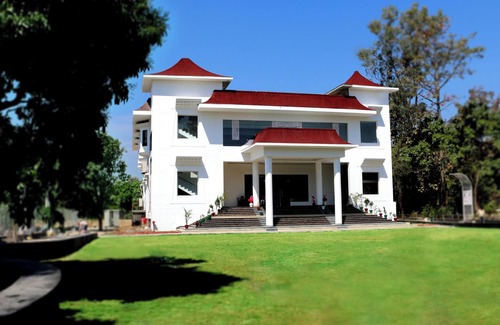 Ramnagar Hotel | Blue Sapphire