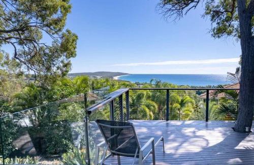Agnes Water House | Blue Sapphire - Panoramic Ocean Views of Agnes Water's Main Beach