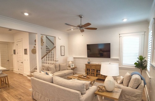 WaterSound Beach House | Blue Seas 30A - Luxury Prominence 4br + Bunkroom + 2 resort pools + EV chgr
