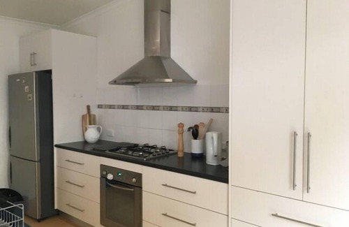 Indented Head Cottage | Blue Seashell Cottage close to the beach