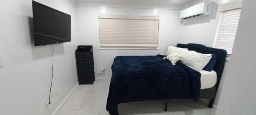 George Town House | Blue Serenity
