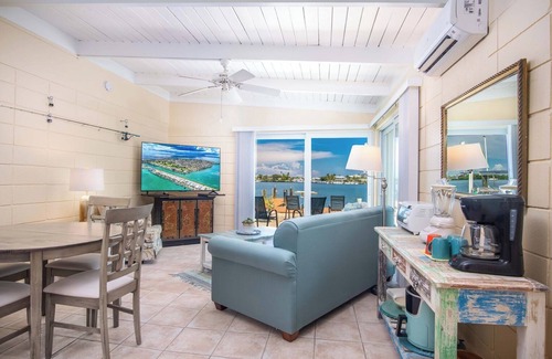 Key Colony Beach Condo | Blue Serenity With Open Water and 28 Feet of Docka