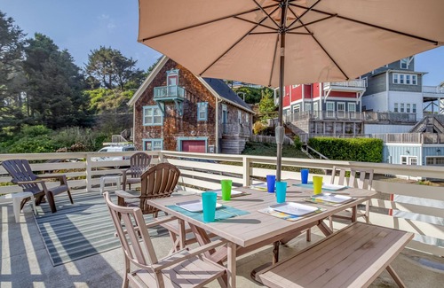 Nelscott House | Blue Shutter Olivia Beach