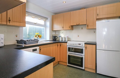 Auchmithie House | BLUE SKIES COTTAGE, pet friendly, country holiday cottage in Arbroath