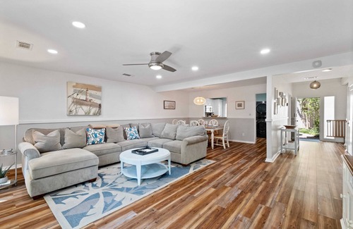 Palmetto Dunes Villa | Blue Sky House-Queens Grant 3 Bd, 2.5ba, Pets, Ok!