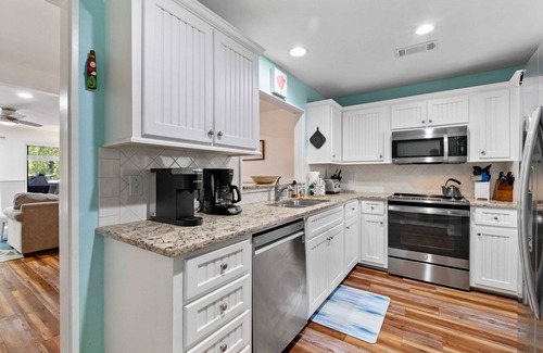 Palmetto Dunes Villa | Blue Sky House-Queens Grant 3 Bd, 2.5ba, Pets, Ok!