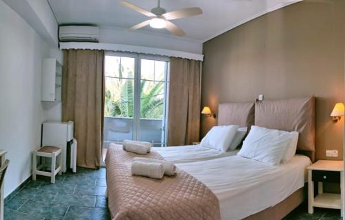 Pirgi Thermis Hotel | Blue Star 2