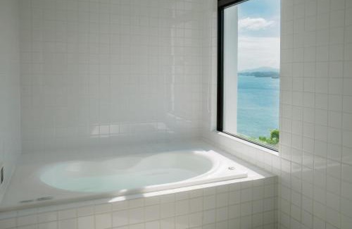 Kadena-cho Apartment | Blue Steak Wonder Senaha