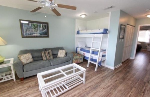 Miramar Beach House | Blue Surf 13B Cabin