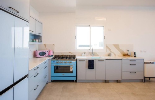 Tiberias Apartment | Blue villa - 5 bedrooms with private pool
