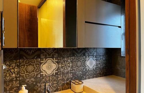 Mumbai Apartment | Blue Vista - Lux 5bhk