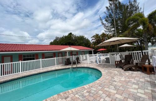 Sunset Beach Resort | Blue Waters Treasure Island