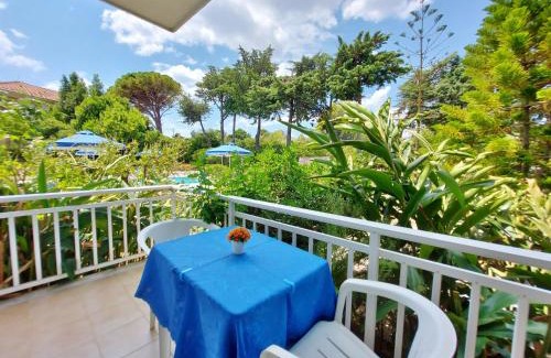 Kerameies Apartment | Blue White Apartments - Kefallonia Poolside Retreats
