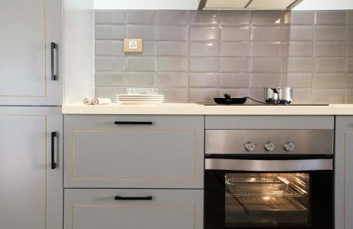 Talavera de la Reina Apartment | Blue Windows House