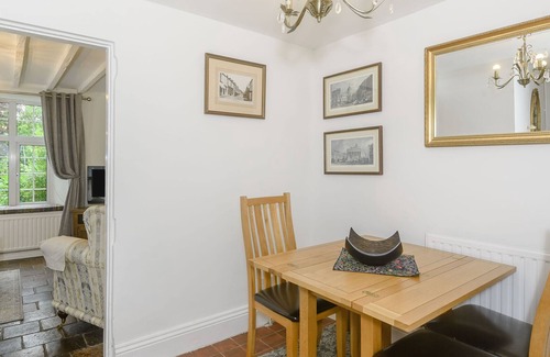 Tavistock Cottage | BLUEBELL COTTAGE, pet friendly, with open fire in Tavistock