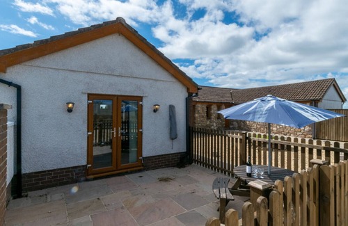 Llanrhidian Higher House | Bluebell Cottage - Two Bedroom House, Sleeps 4