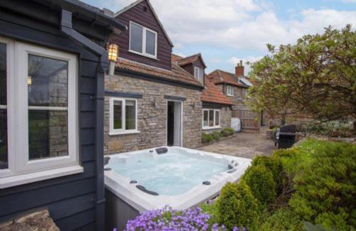 Compton Dundon House | Bluebell House 5 Star Holiday Let