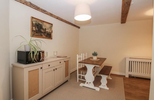 Shelve House | Bluebell's Cottage