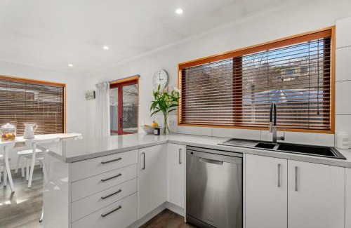 Arrowtown House | Bluebelle Retreat - Arrowtown Home