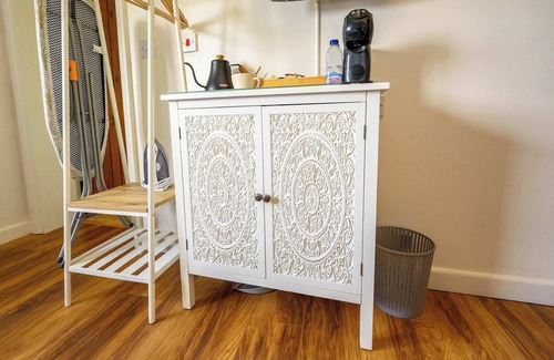 Staple Hill Apartment | Bluebells by StayStaycations