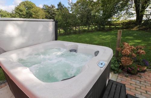 Haverfordwest House | Blueberry Cottage