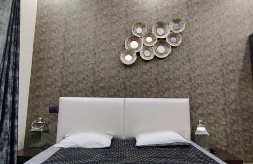 Faridabad House | Blueberry Mountain Hills