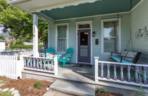 Salida House | Bluebird Cottage, Downtwn Salida Victorian On Park