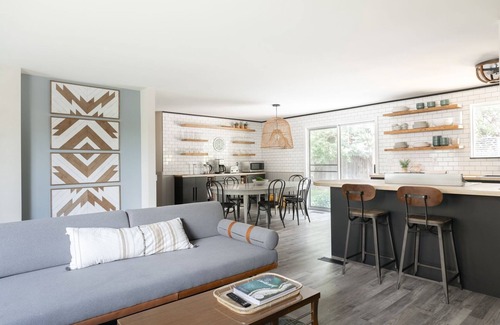 River West House | Bluebird Day - Lodgepole Pine