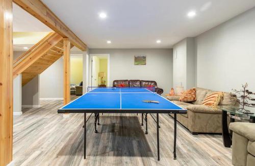 Liberty House | Bluebird Manor on the Water, 2 Acres & Amenities