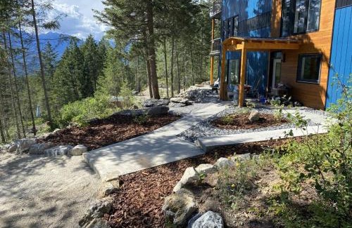 Golden House | Bluebird Nest