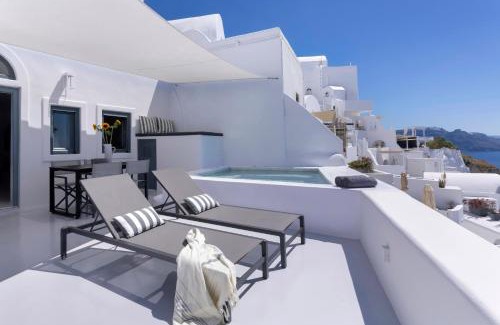 Oia Villa | Bluedome Cavehouses by Otium Villas