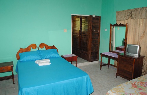 Belmont Hotel | Bluefields on the Bay