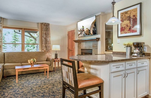 Vail Resort | Bluegreen's StreamSide at Vail