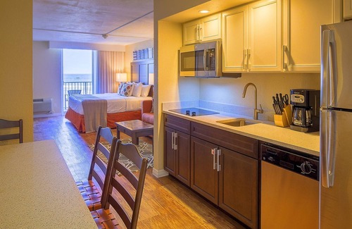 Ormond Shores Hotel | Bluegreen Vacations Casa Del Mar
