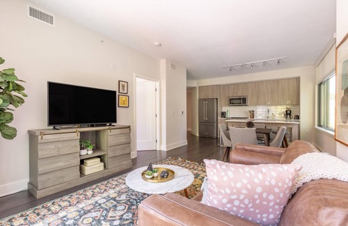 Bethesda Apartment | Blueground | Bethesda, rooftop, nr Bethesda Park