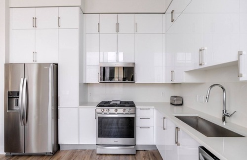 Bouldin Apartment | Blueground | Bouldin Creek, pool, nr Zilker Park