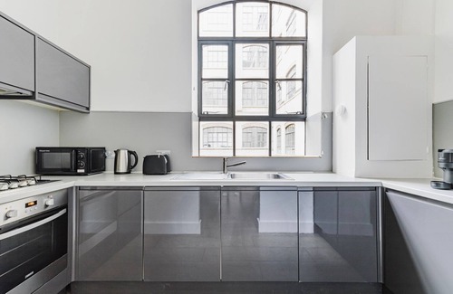 Farringdon Apartment | Blueground | Clerkenwell, nr Barbican & St. Paul's